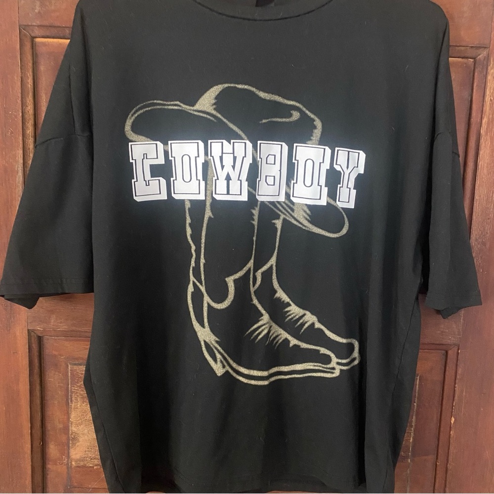 SHEIN Black Cowboy Oversized Graphic Tee - Picture 2 of 6